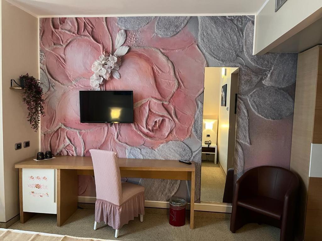 Hotel Sporting Brugherio Eksteriør bilde