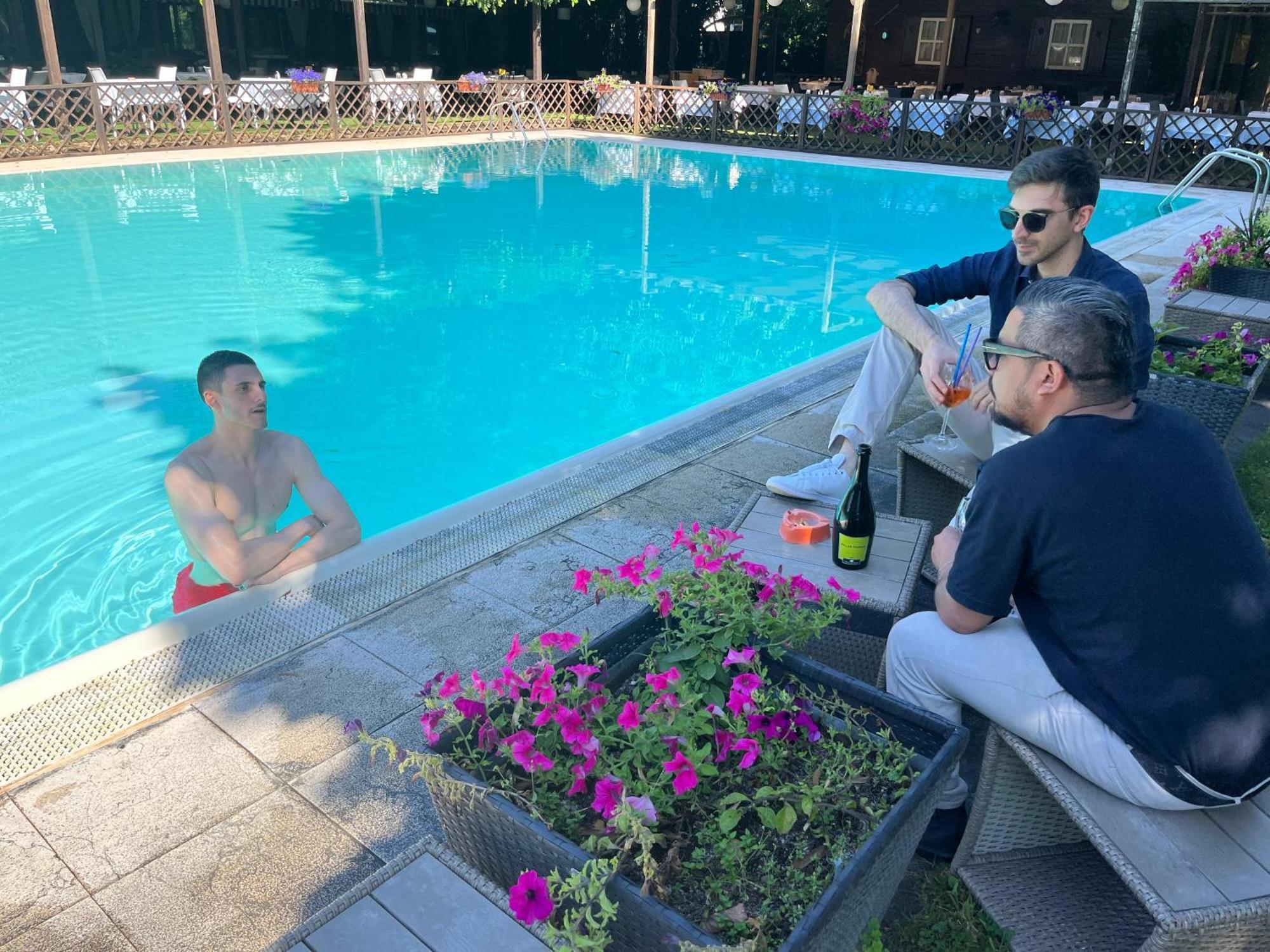 Hotel Sporting Brugherio Eksteriør bilde